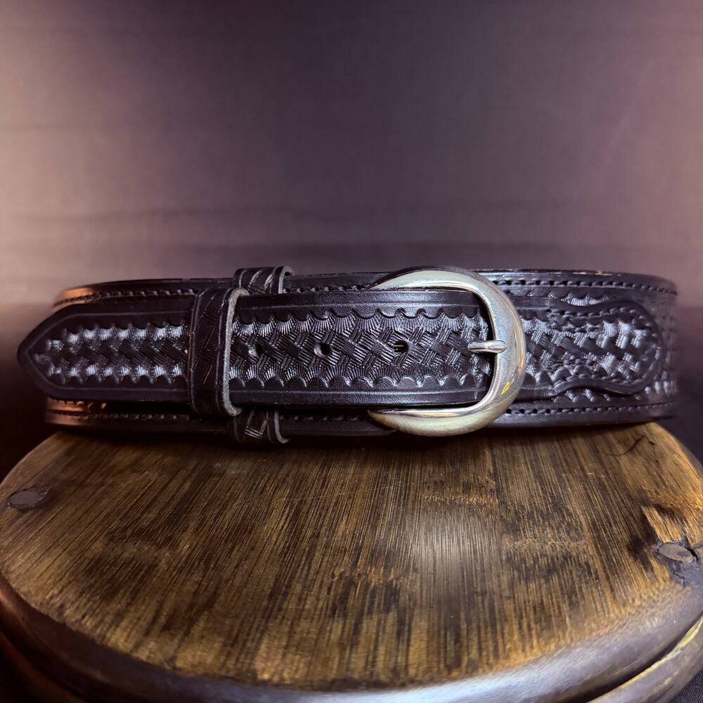 United Uniform B06 River Belt Size 28" Thick Leather Black Basketweave Nickle
